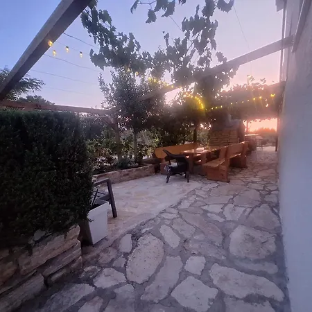 Cetiri Sestrice * Novigrad (Dalmatia)