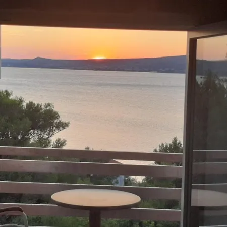 Cetiri Sestrice * Novigrad (Dalmatia)