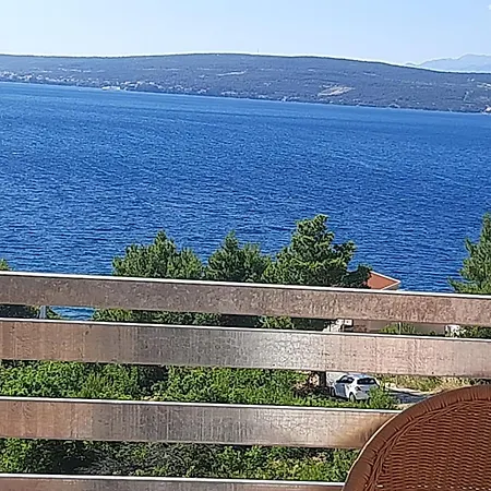 Cetiri Sestrice Apartment *