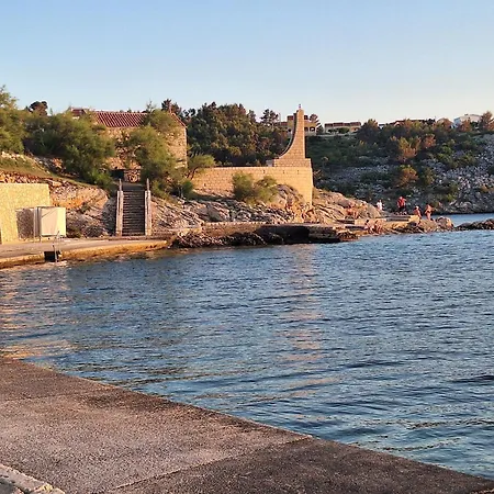 Cetiri Sestrice Apartmán