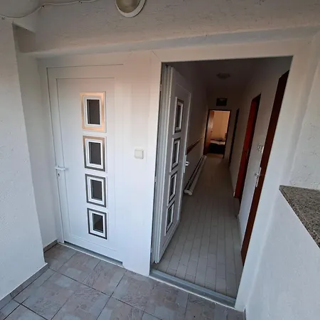 Cetiri Sestrice * Novigrad (Dalmatia)