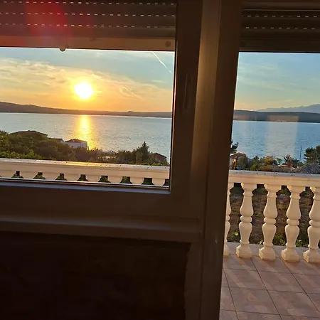 Cetiri Sestrice 아파트