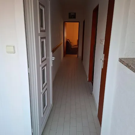 Cetiri Sestrice Apartman