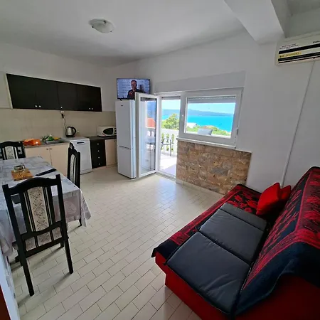 Cetiri Sestrice Apartman
