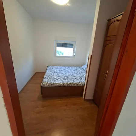 Cetiri Sestrice Apartman *
